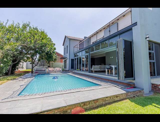 4 BEDROOM HOUSE FOR SALE IN COPPERLEAF ESTATE